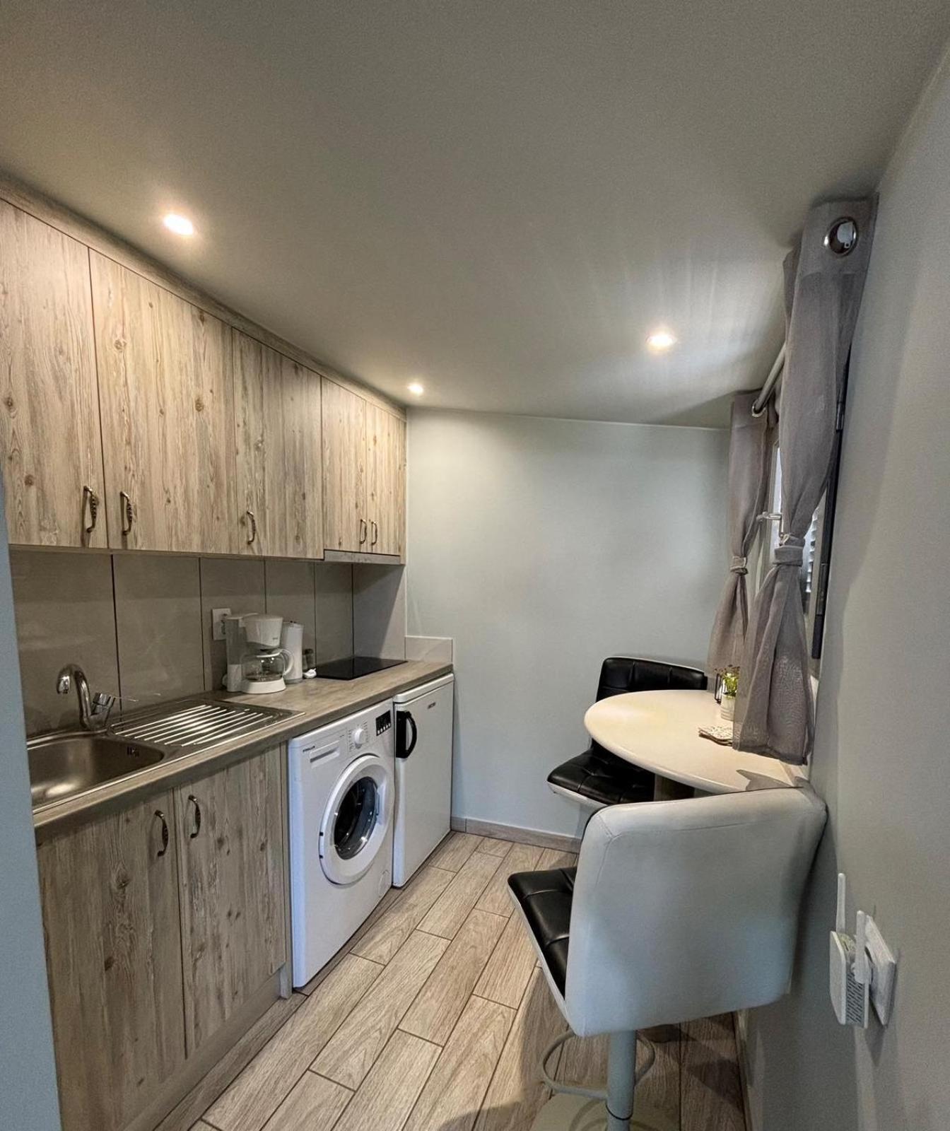 Green Suite Skiathos 외부 사진